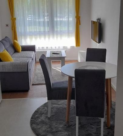Apartman Kami トゥズラ エクステリア 写真