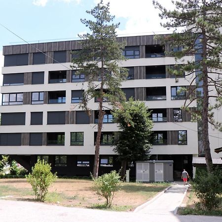 Apartman Kami トゥズラ エクステリア 写真